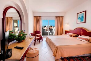 Blackout curtains, bed sheets - Les 4 Saisons Aqua Park (Djerba Midun)