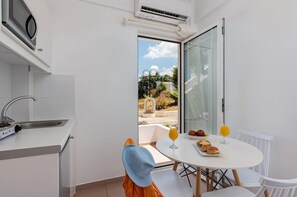 Dining - W Suites (Hersonissos)