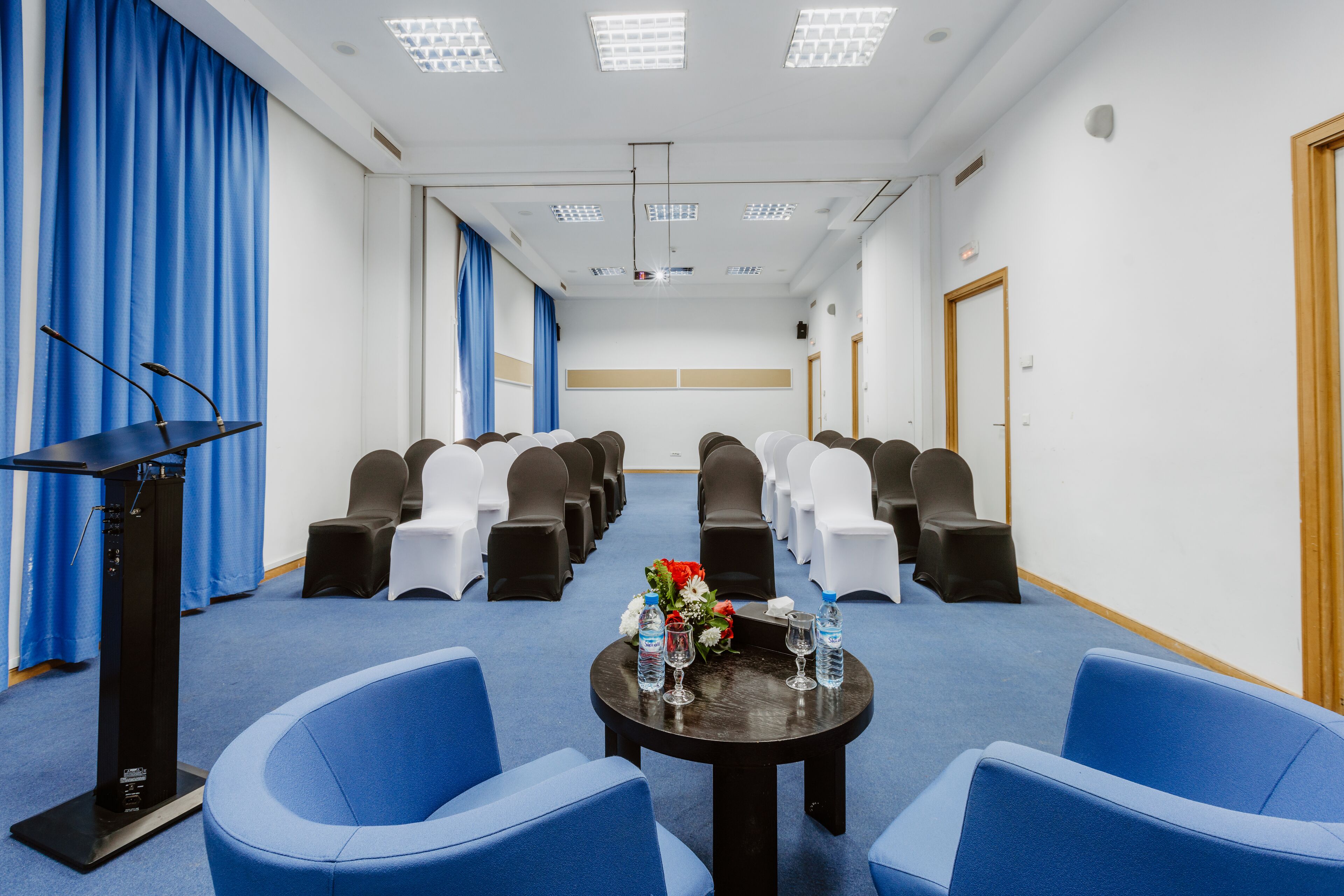 Meeting facility