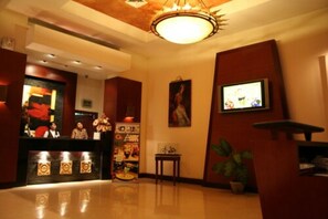 Reception - Hotel Pacific Balikpapan (Balikpapan)