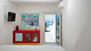 Junior Suite, Jetted Tub | Premium bedding, minibar, in-room safe, soundproofing - Adore Santorini (Santorini)