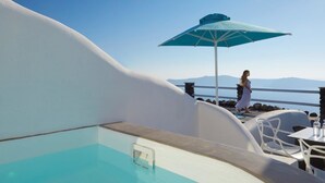 Outdoor spa tub - Adore Santorini (Santorini)