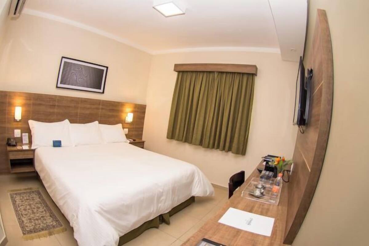 Minibar, in-room safe, desk, soundproofing