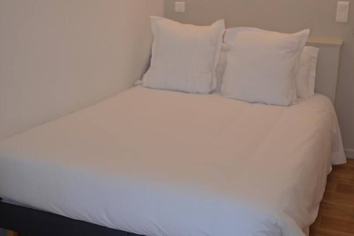 Singola Economy, 1 letto singolo | Biancheria da letto di alta qualità, una cassaforte in camera