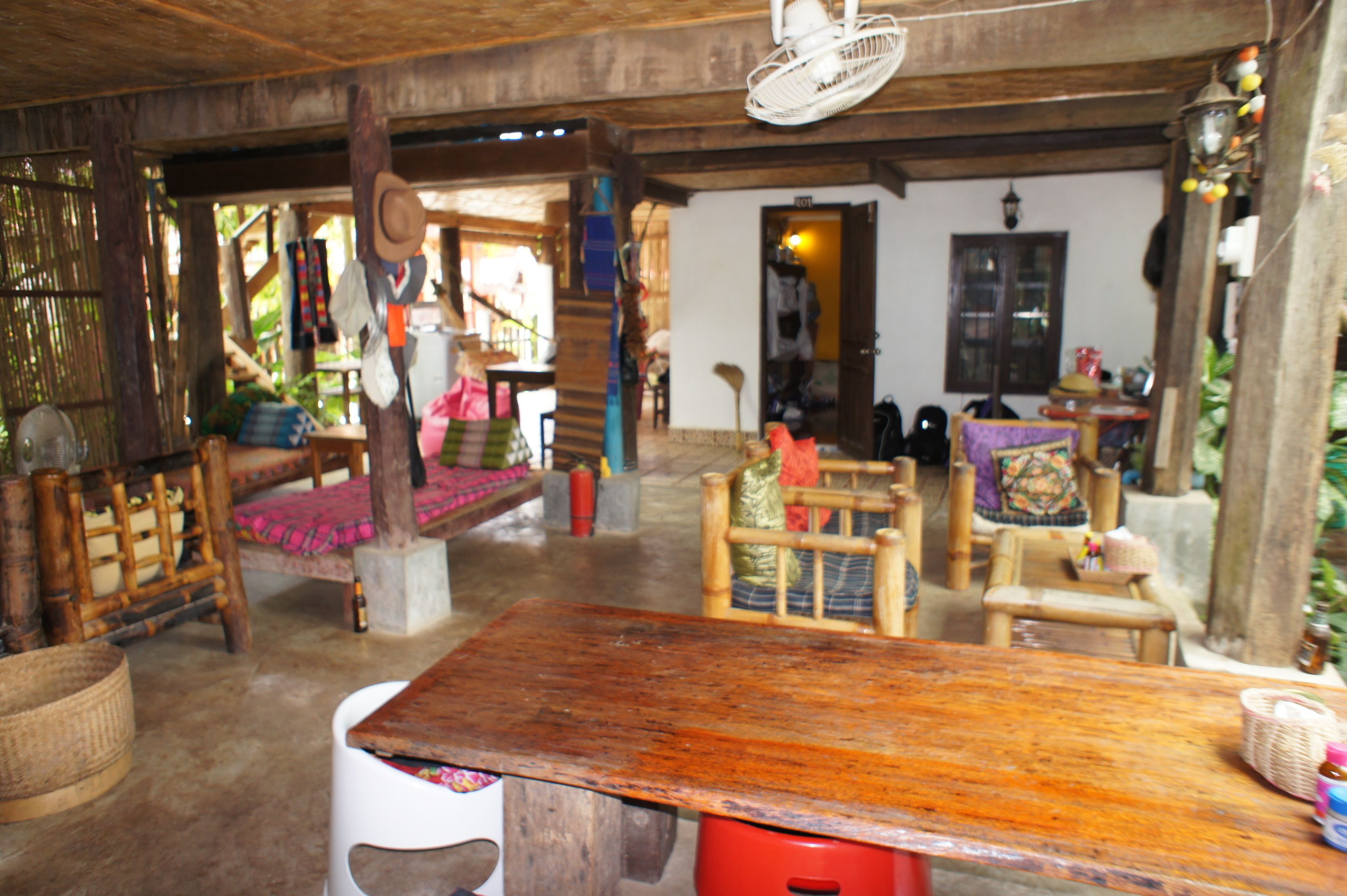 breakfast, lunch, dinner served; asian cuisine