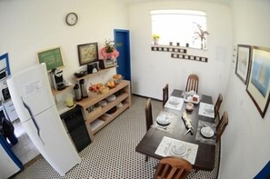 Päivittäinen mannermainen aamiainen (20 BRL per henkilö)