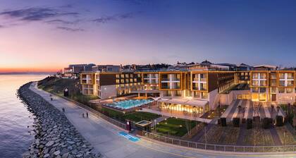 Crowne Plaza Istanbul Florya by IHG