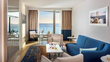 Junior Suite, 1 King Bed with Sofa bed, Sea View | Premium bedding, down duvets, memory-foam beds, minibar