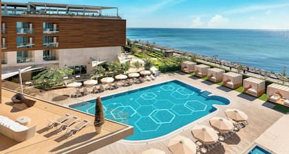 Crowne Plaza Istanbul Florya by IHG