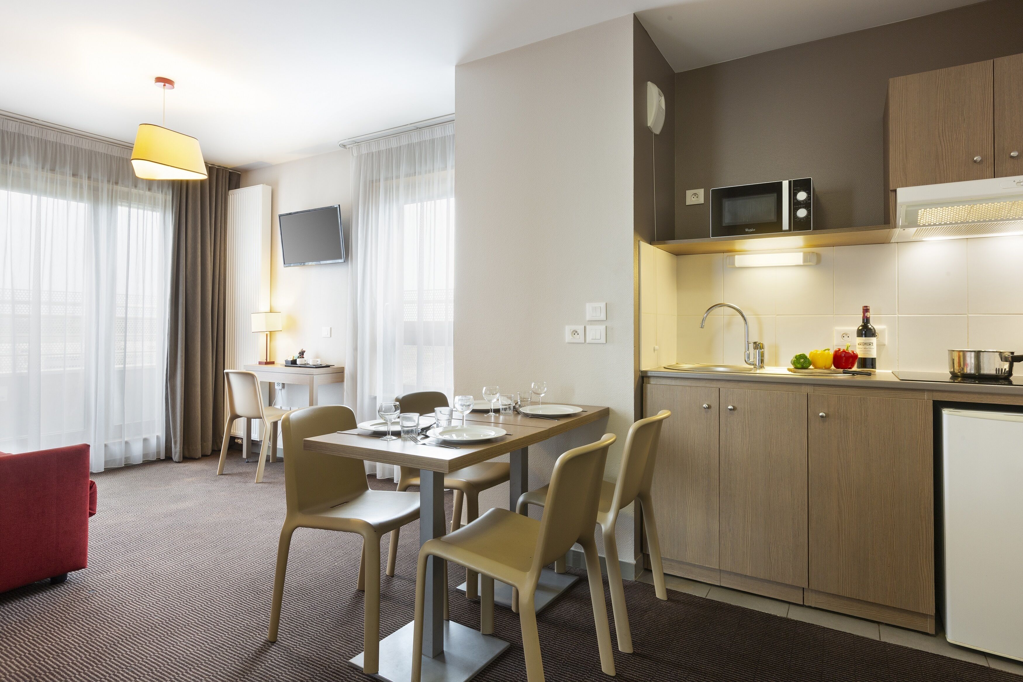 Photo - Nehô Suites Porte de Genève - Gare Annemasse