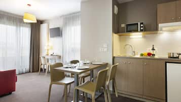 Apartment, 1 Bedroom | Private kitchen | Coffee/tea maker, fridge, microwave, electric kettle