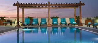 Hilton Garden Inn Dubai Jumeirah