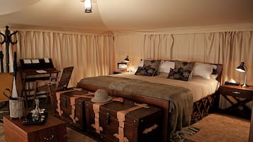 Rollaway beds, bed sheets