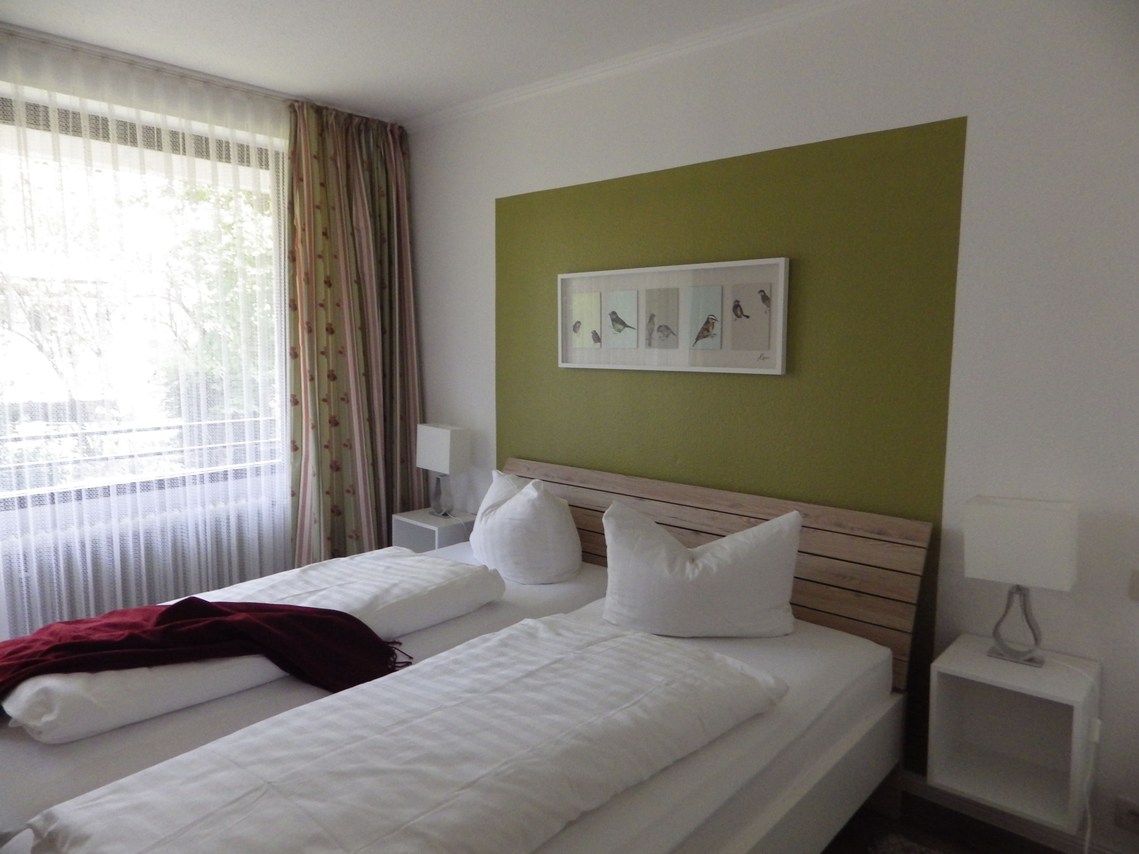 standard double room, garden view | desk, free wifi, bed sheets