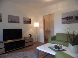 Habitación estándar doble, vistas al jardín | Escritorio, wifi gratis, ropa de cama