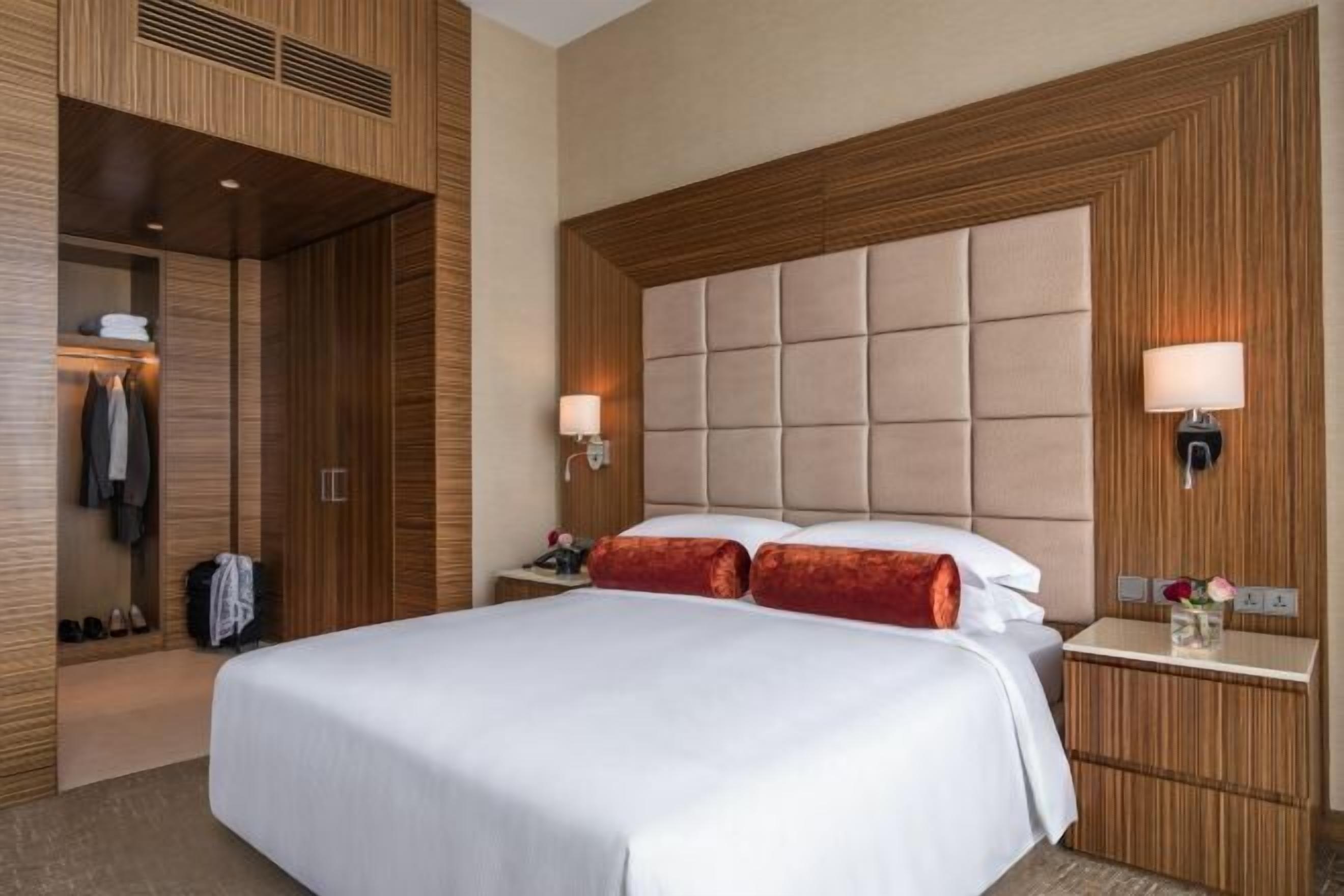 In-room safe, desk, laptop workspace, blackout drapes