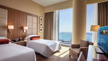 Appartement, 2 chambres, vue mer | 1 chambre, coffres-forts dans les chambres, bureau