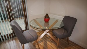 Unclassified image, 4 of 37, button - Lux Living Apartments - Alpha Apartments (Cambridge)