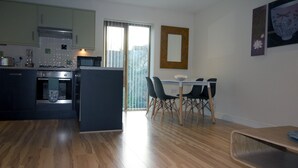 Unclassified image, 3 of 37, button - Lux Living Apartments - Alpha Apartments (Cambridge)