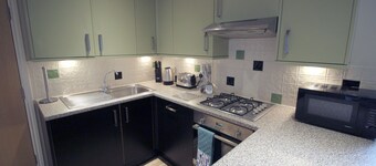 Lux Living Apartments - Alpha Apartments