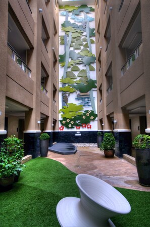 Interior detail - BE Grand Resort Bohol (Panglao)