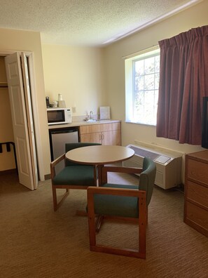 Téléviseur de 25 po avec télévision par câble