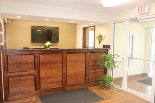 Concierge desk
