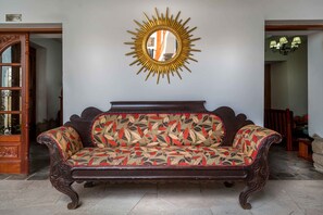 Interior detail - Illa Hotel (Cusco)