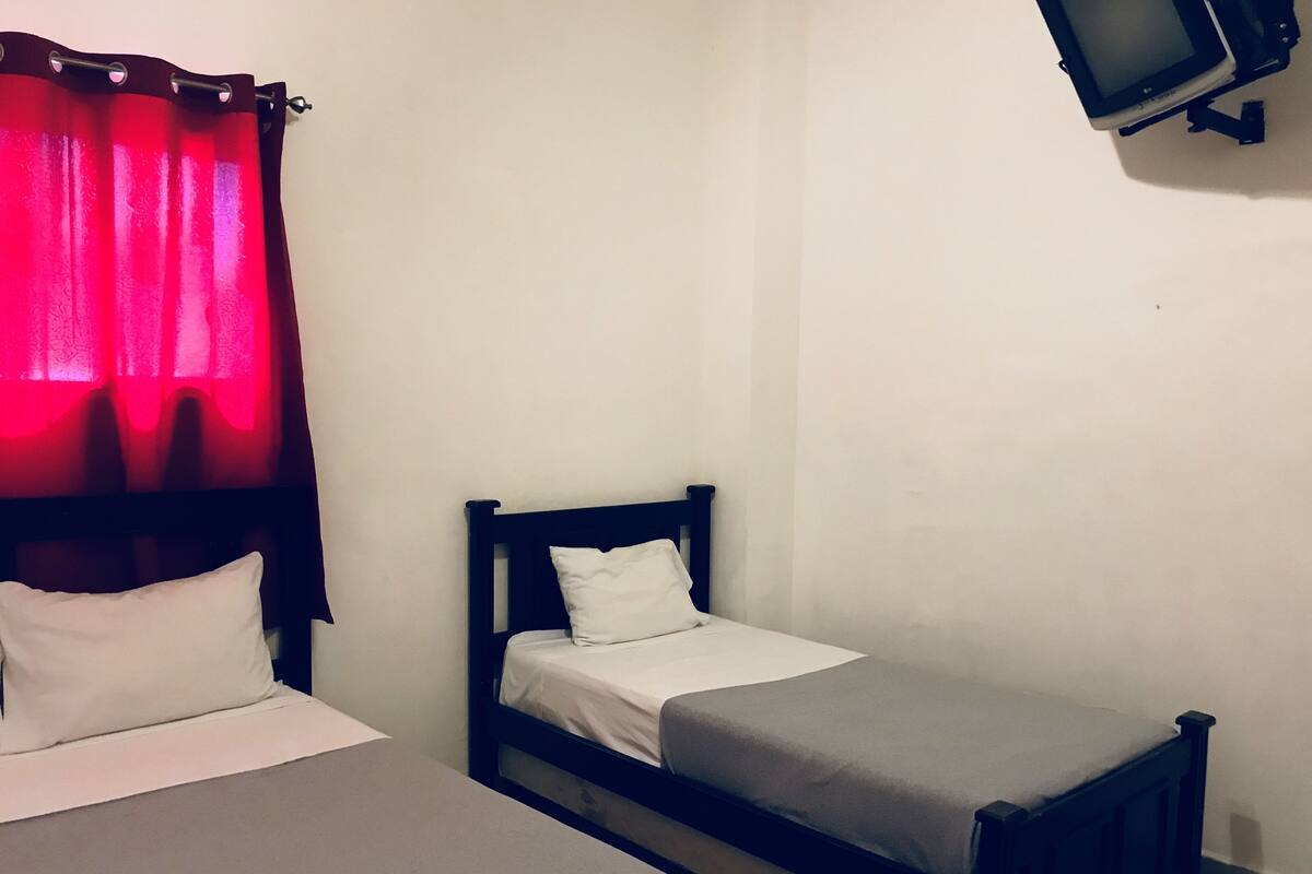 Coffres-forts dans les chambres, Wi-Fi gratuit