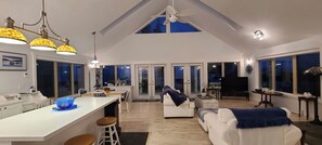 32-inch flat-screen TV with cable channels, TV - Oceanside Villas (Sechelt)