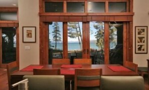 Rumah, 3 kamar tidur | Makan di kamar