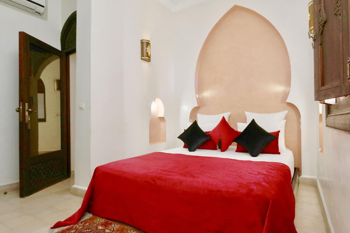 Basic Double Room | Premium bedding, individually decorated, individually furnished
