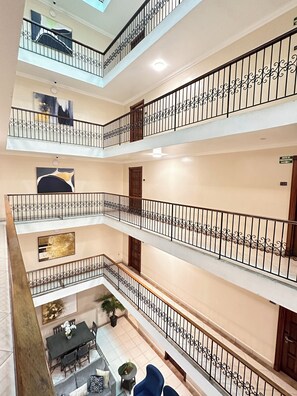 واجهة المنشأة