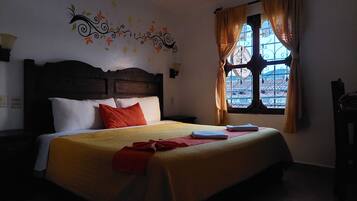 Room, 1 King Bed | Free WiFi, bed sheets