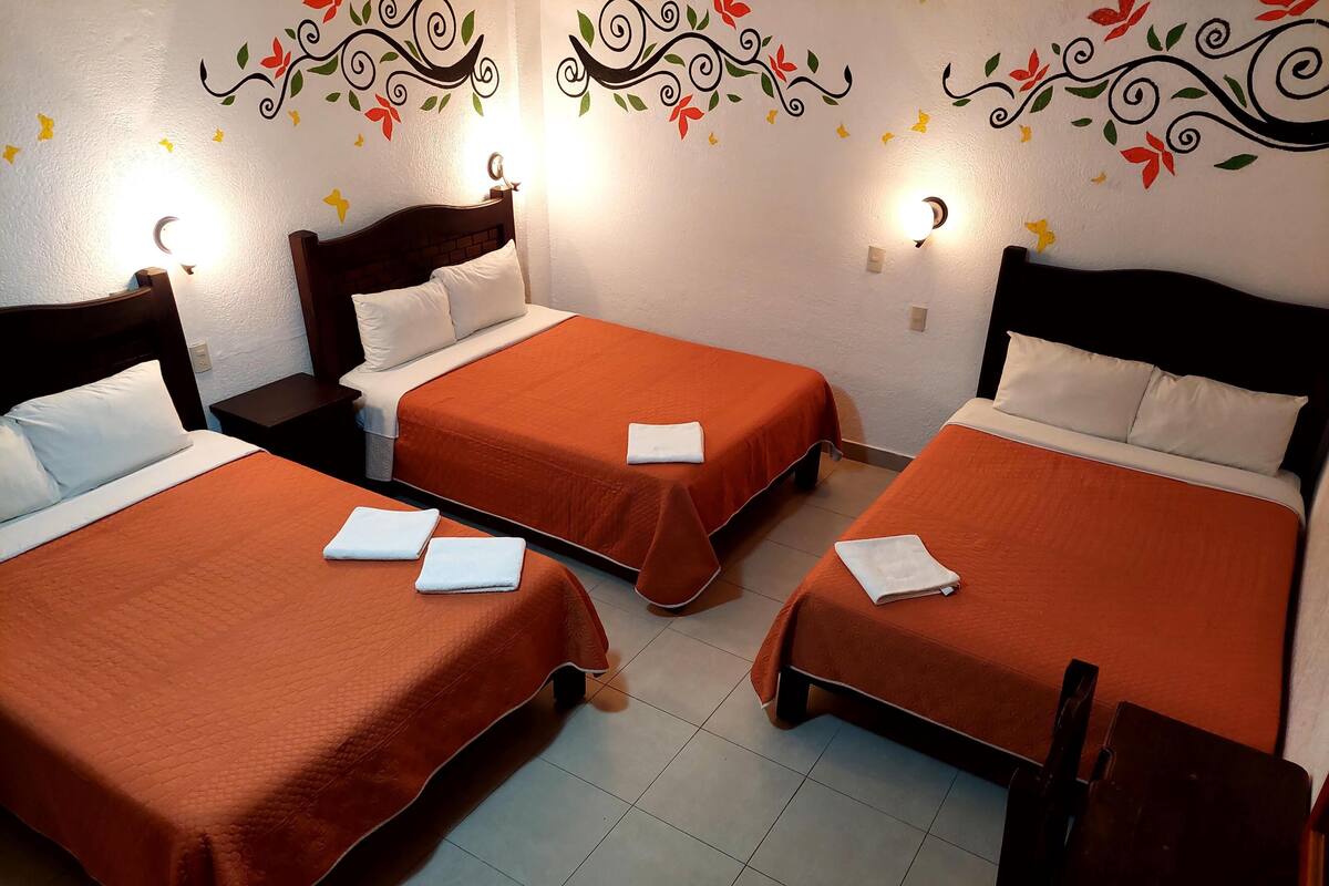 Chambre Familiale | Wi-Fi gratuit, draps fournis