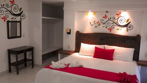 Quarto básico, 2 camas de casal