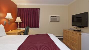 Standard Room, 1 Queen Bed, Non Smoking | Premium bedding, desk, iron/ironing board, free WiFi