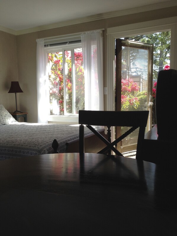 Room, 1 Queen Bed (Rhody #10, Pet Friendly) | View from room