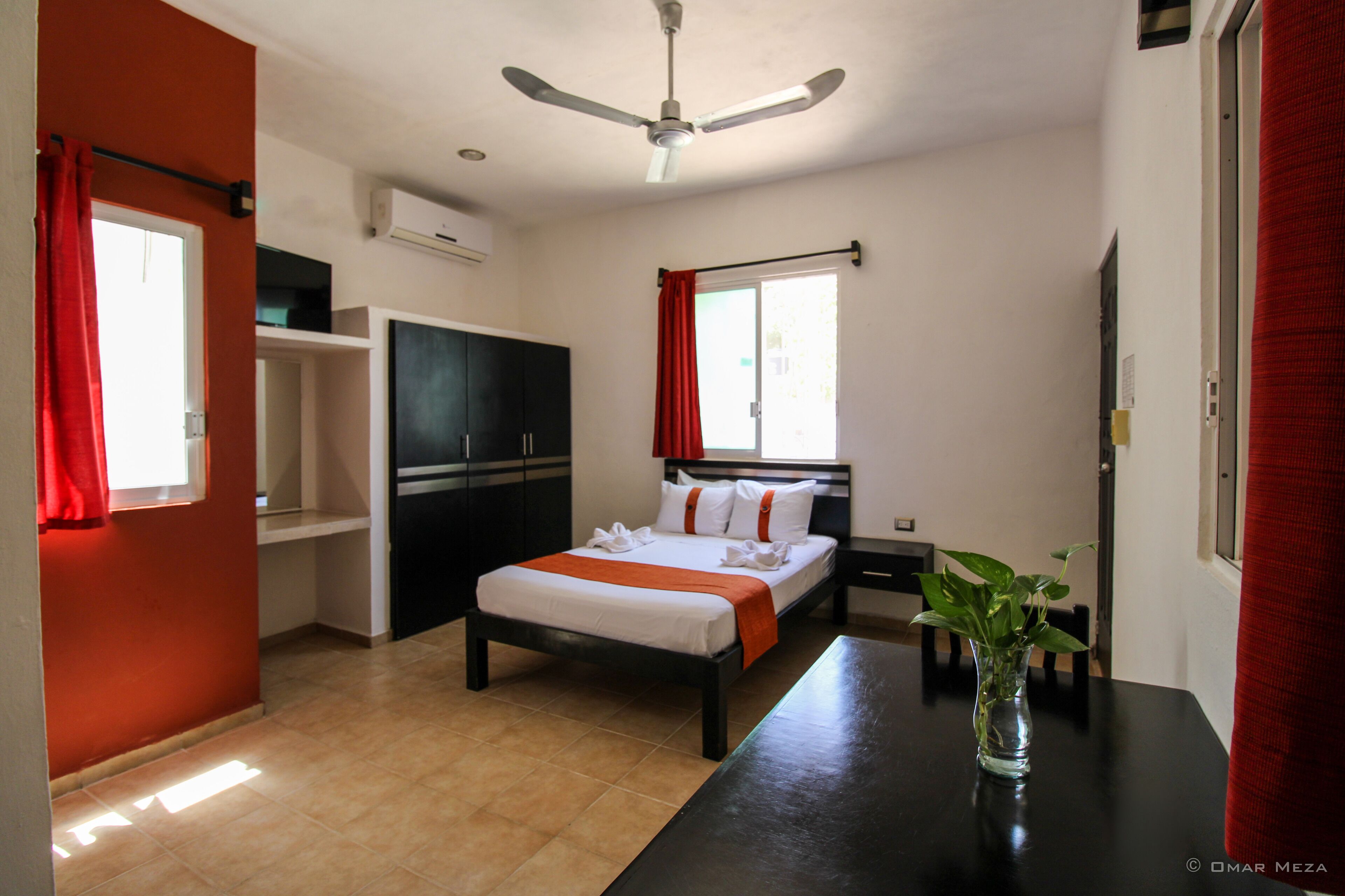 basic room | individually furnished, laptop workspace, soundproofing, free wifi