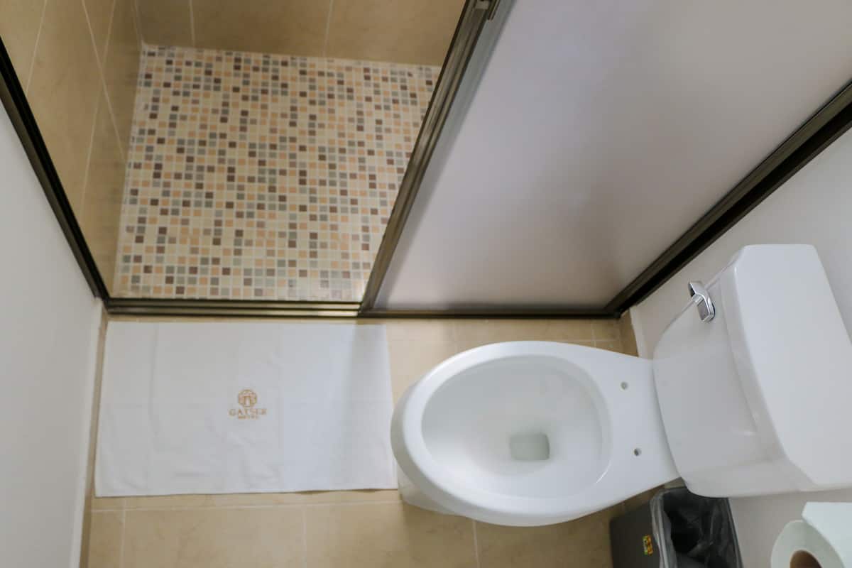 family room, 2 double beds | bathroom | shower, designer toiletries, towels