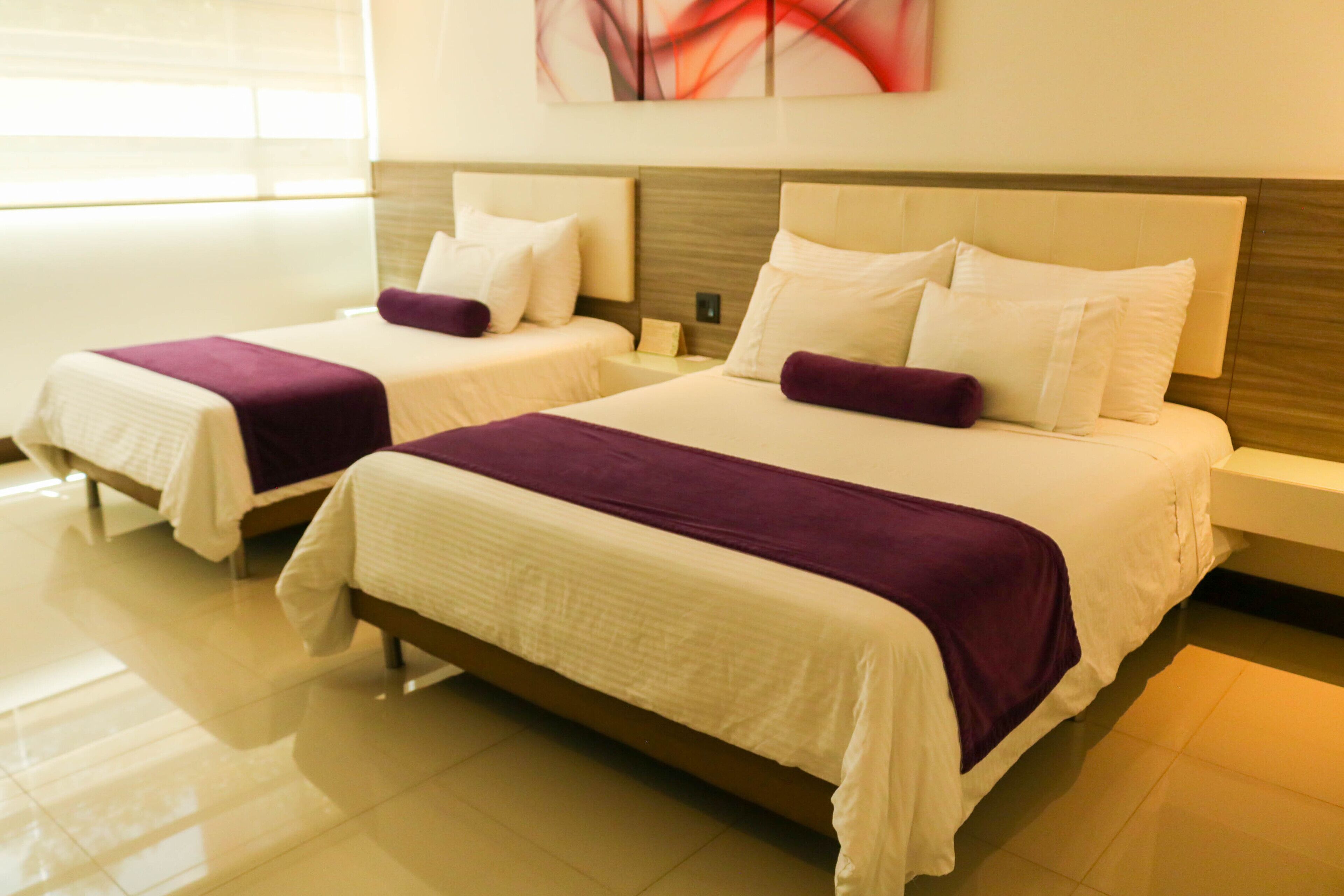twin room | 1 bedroom, premium bedding, minibar, in-room safe