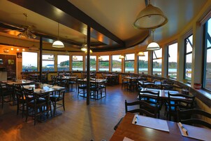 Se sirven desayunos, almuerzos y cenas