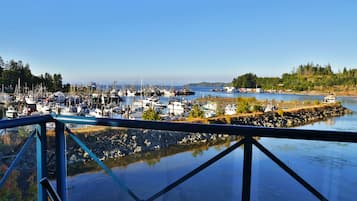 Standard Room, 2 Queen Beds, Ocean View | Balcony view