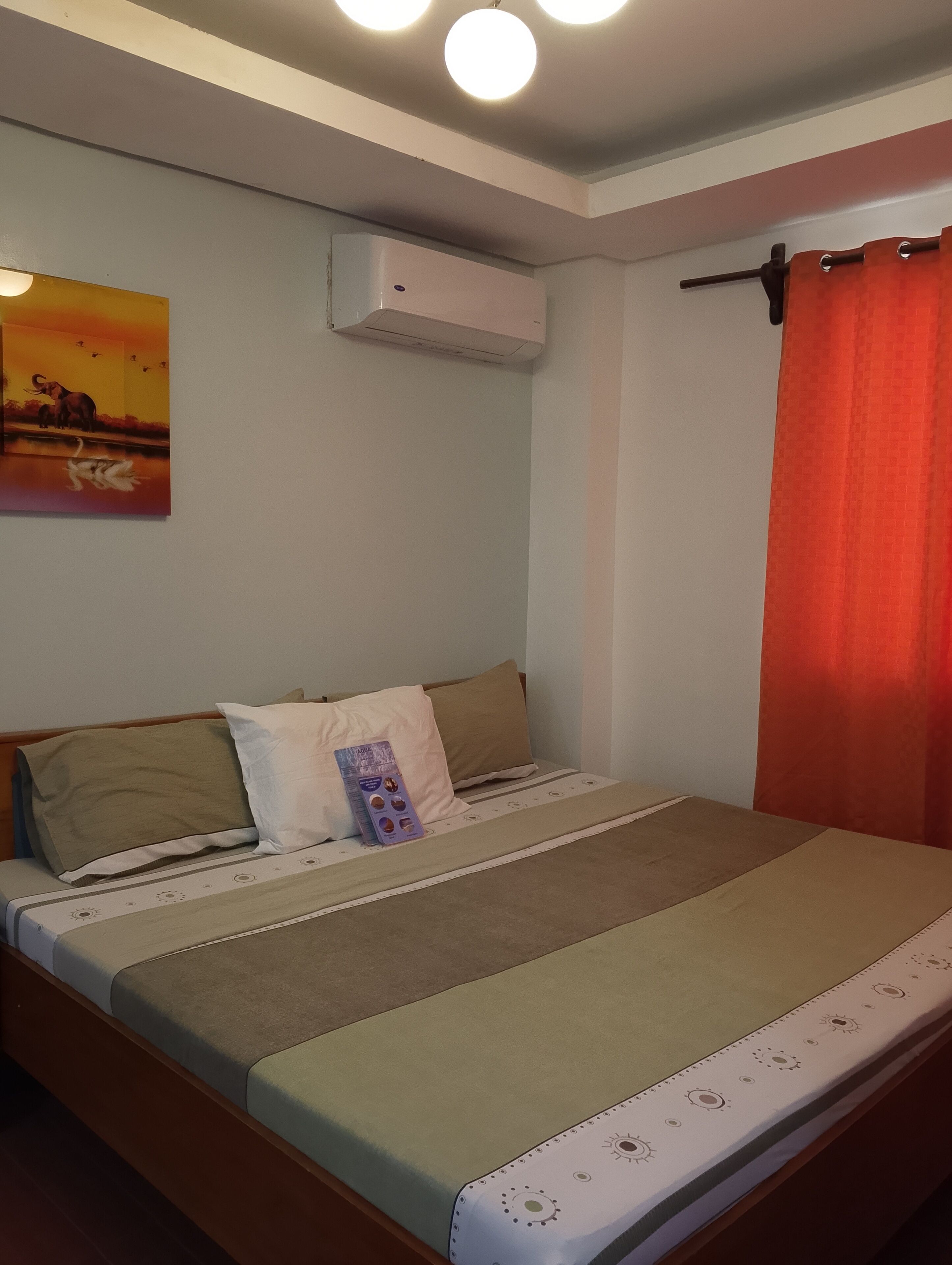 Una cassaforte in camera, insonorizzazione, Wi-Fi gratuito, lenzuola