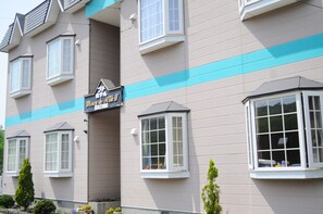Exterior - Petit Hotel Koizumi (Toyako)