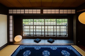 Free WiFi - Yaeyatoichicho (Kyoto)