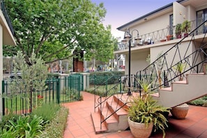 Two Bedroom Apartment | Property grounds - StayCentral - Brunswick Vibe Parkville (Brunswick)