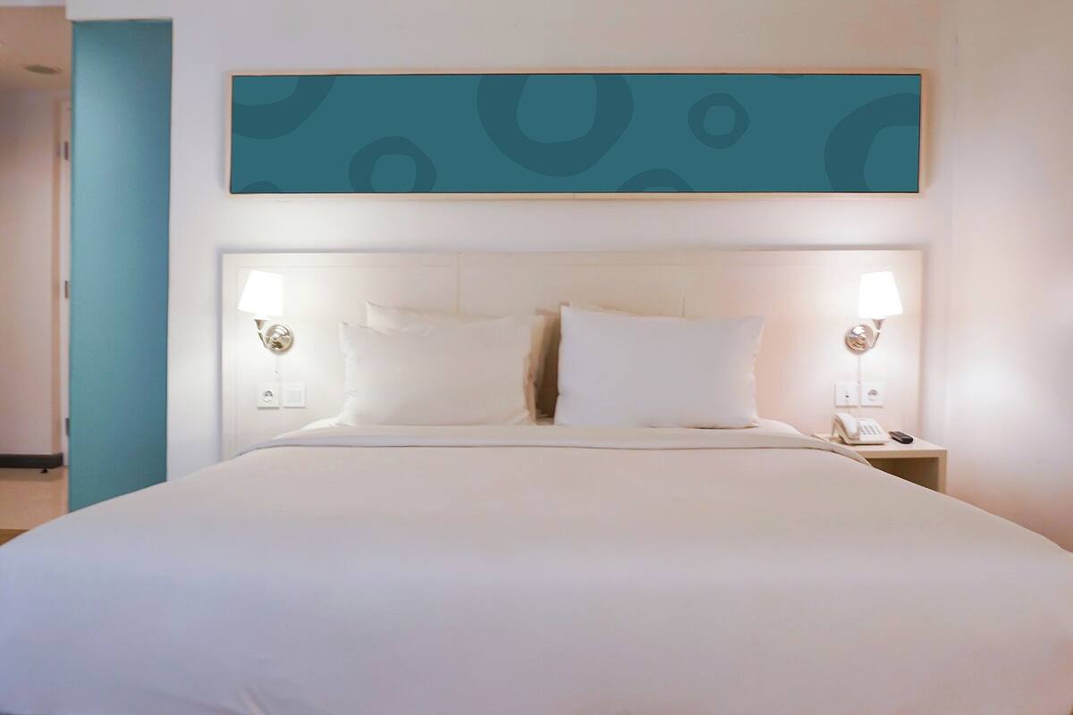 Urban Deluxe Premier Room | Wi-Fi ฟรี, ผ้าปูที่นอน