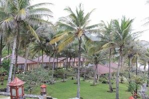 Pemandangan dari bilik
