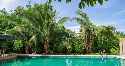 OYO 384 Ban Sabaidee